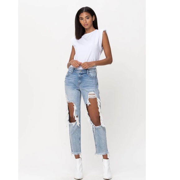 Cello Mid Rise Destroyed Crop Skinny